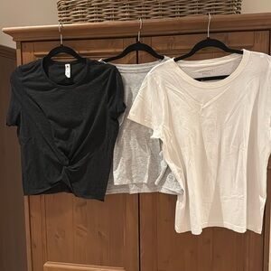 Like new bundle of 3 t shirts